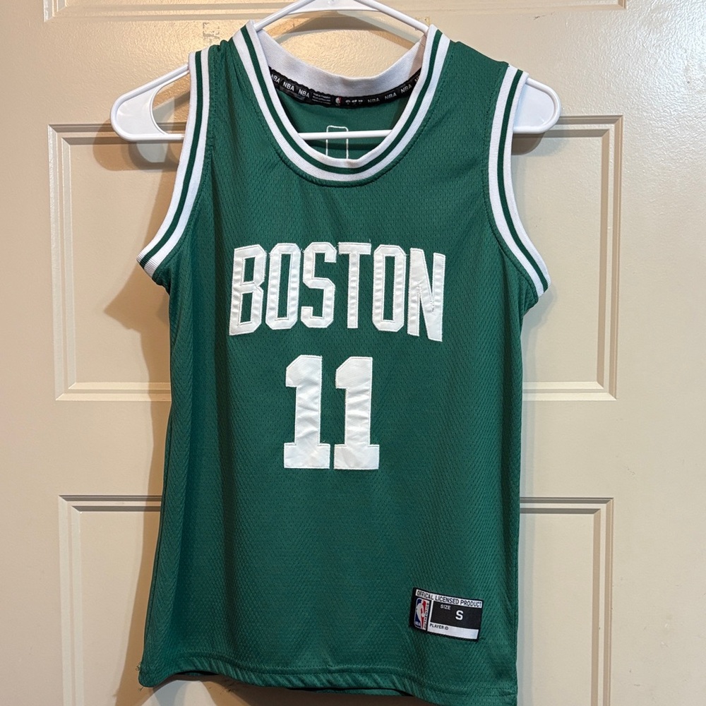 Green Boston 11 Irving Jersey